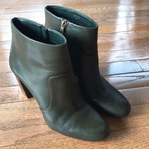 Ann Taylor Dark Green Boots